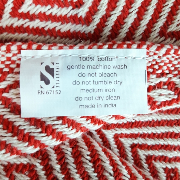 NEW Gift Set 'Queen' Coffee Mug & Striped Blanket - Picture 6 of 8